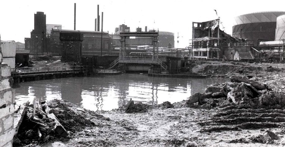 1972 photo by John Rogers showing Chelsea Creek.  